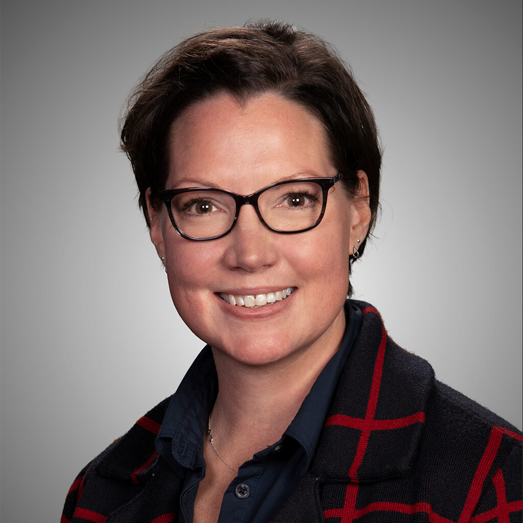 Dina Van Aucken Head Shot